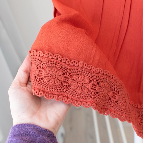 Flowy tank with boho details - Picture 4 of 8